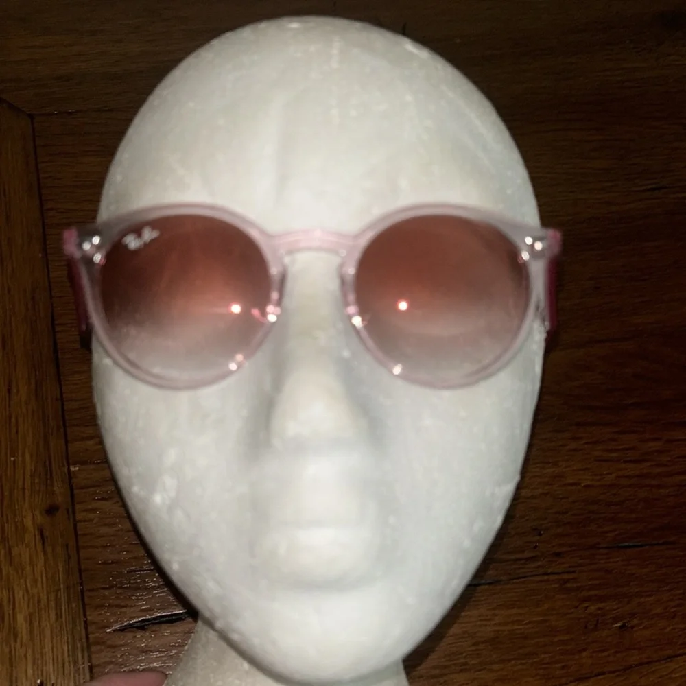 Ray-Ban girls kids gradient pink sunglasses